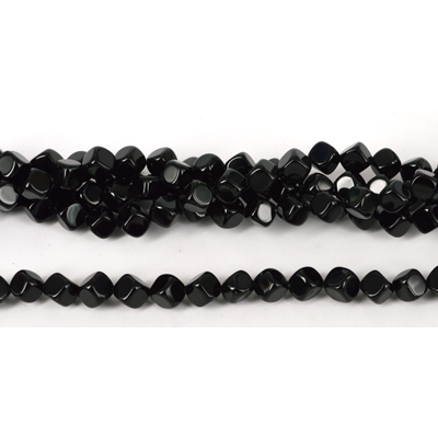 Onyx Polished Side drill cube 8mm beads per strand 38Beads