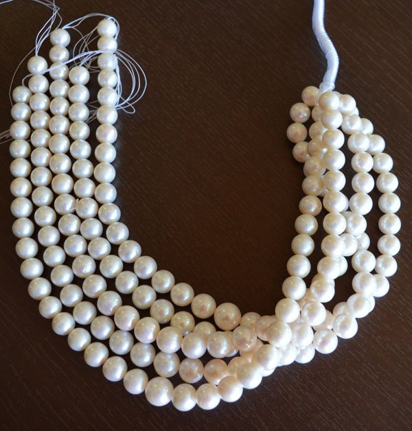 Fresh Water Pearls round 12-15mm strand slightly Graduated - Beads incl ...