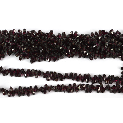 Garnet Fac.Top drill Teardrop app 8x3mm str app 150 beads