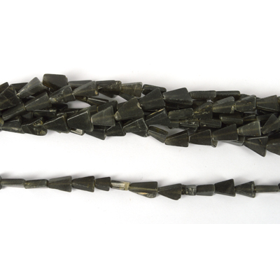 Grey Quartz Triangle approx. 11mm x 9mm Str 34 beads