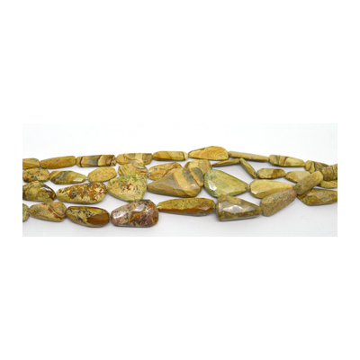 Picture Jasper Fac.Nugget app 30mm strand 14 beads