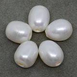 F.W.Pearl Rice 10x13mm 2.4mm hole-beads incl pearls-Beadthemup