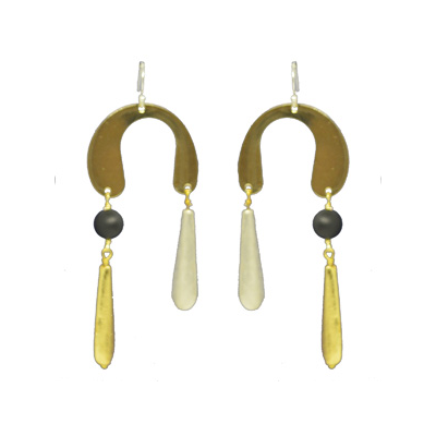 Onyx Horse shoe drop Earring