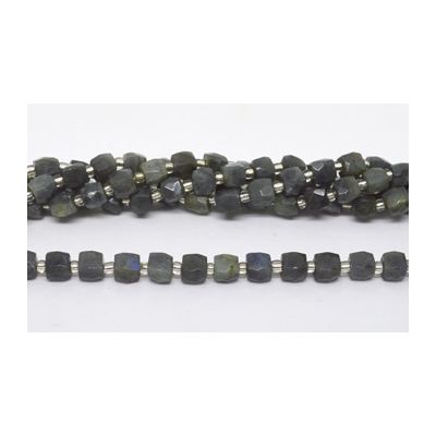 Labradorite Fac.Cube 8mm Strand 36 beads