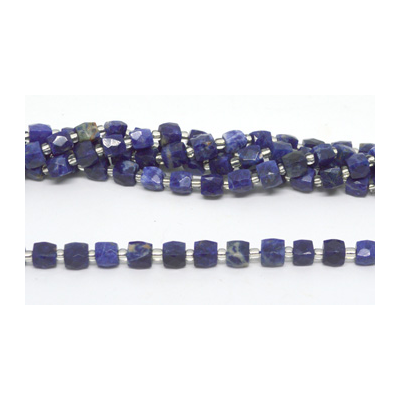 Sodalite Fac.Cube 8mm Strand 36 beads