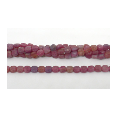 LAST STRAND Ruby Fac.Flat Square 6mm strand 67 beads