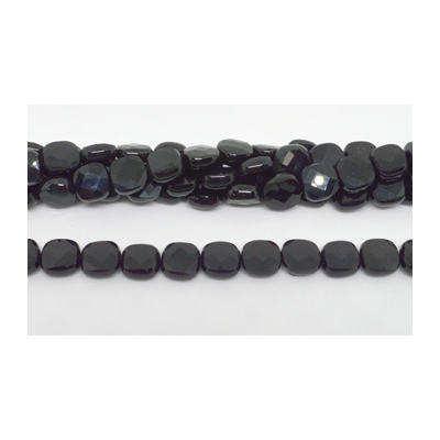 Onyx Fac.Flat Square 8mm strand 49 beads