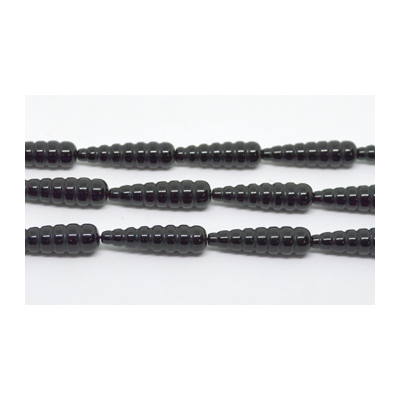 Onyx Carved teardrop 10x30mm strand 11 beads
