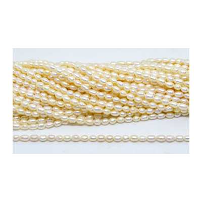 Fresh Water Pearl Rice 6-7x4mm str 60 beads