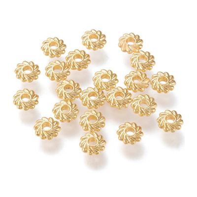 18k Gold Plated Alloy Twist Daisy 4.8x1.5mm 20 pk