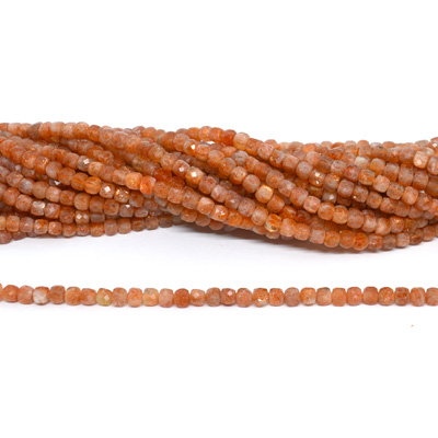 Sunstone Fac.Cube 4x4mm stand 86 beads