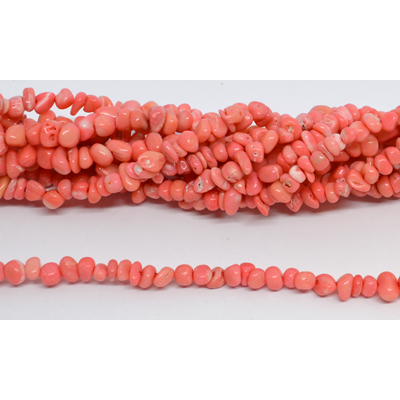 Coral Apricot chip approx 5.5mm strand 118 beads