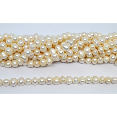 Freshwater Pearl Potato 8-9mm strand 46 beads