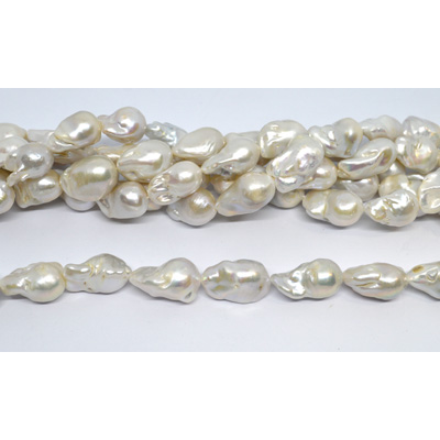 Freshwater Pearl Baroque 15x22 strand 19 beads