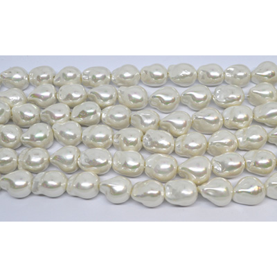 Shell Based Pearl Baroque 13x18mm strand 24 beads
