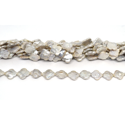 Freshwater Pearl 14mm coin 4 leaf clover strand 28 beads