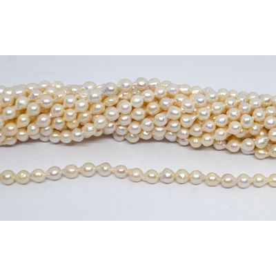 Freshwater Pearl 6-7mm Baroque strand 56 beads