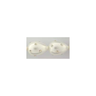 Shell Based Pearl 13x18mm Diamonte Teardrop Cream pair